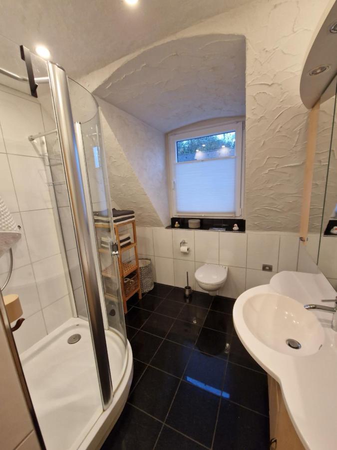 Ruhrpottbude - Private Ferienwohnung Im Herzen Des Ruhrgebiets Bochum Exterior foto