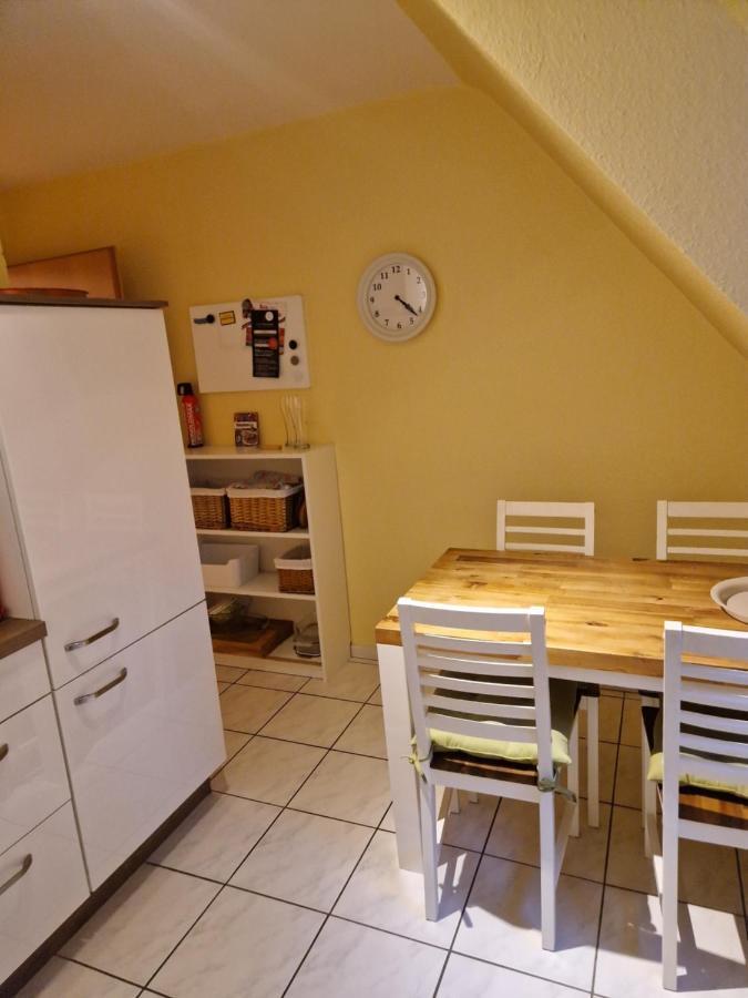 Ruhrpottbude - Private Ferienwohnung Im Herzen Des Ruhrgebiets Bochum Exterior foto