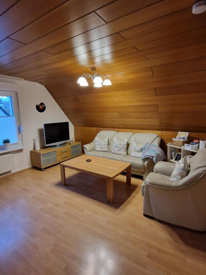 Ruhrpottbude - Private Ferienwohnung Im Herzen Des Ruhrgebiets Bochum Exterior foto